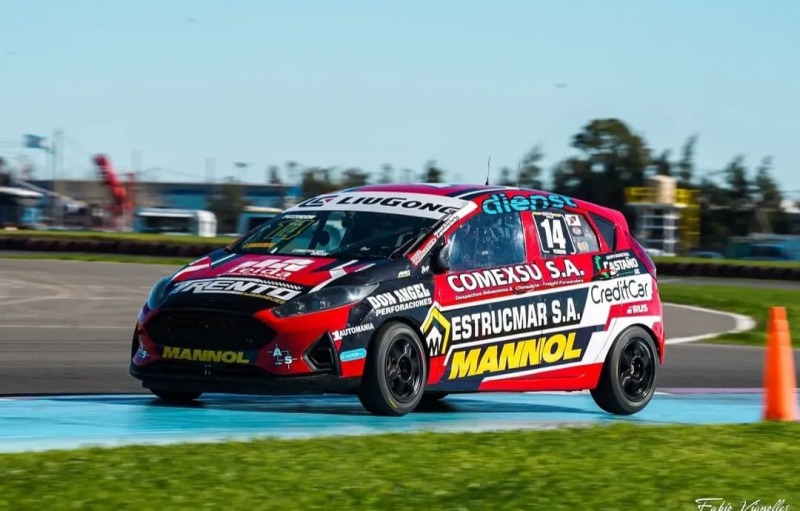 Tres podios olavarrienses en la Carrera de los 300 Pilotos
